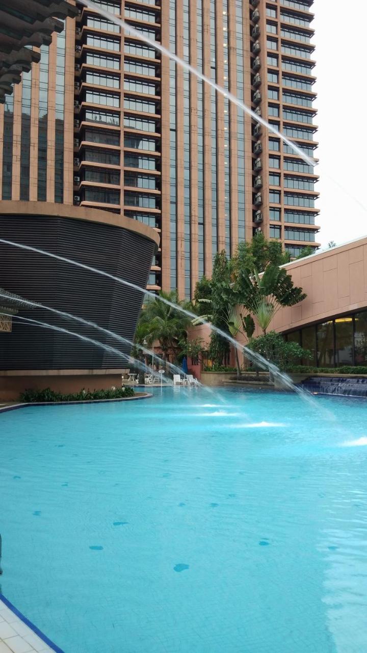 Times Square Service Apartment At Kuala Lumpur Exterior photo
